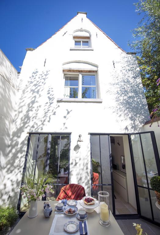 Couette-café The Herring's - Stylish Private With Breakfast In Historic Center - Adults-only Bruges